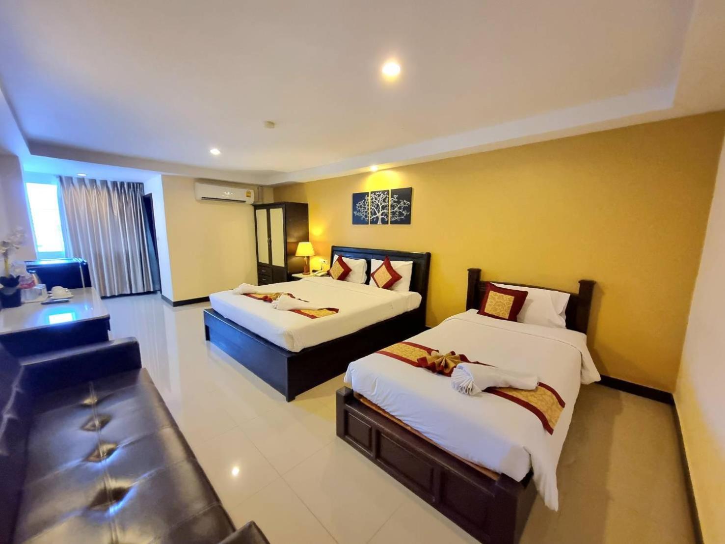 Hotel The Grand Day Night Pattaya Zewnętrze zdjęcie
